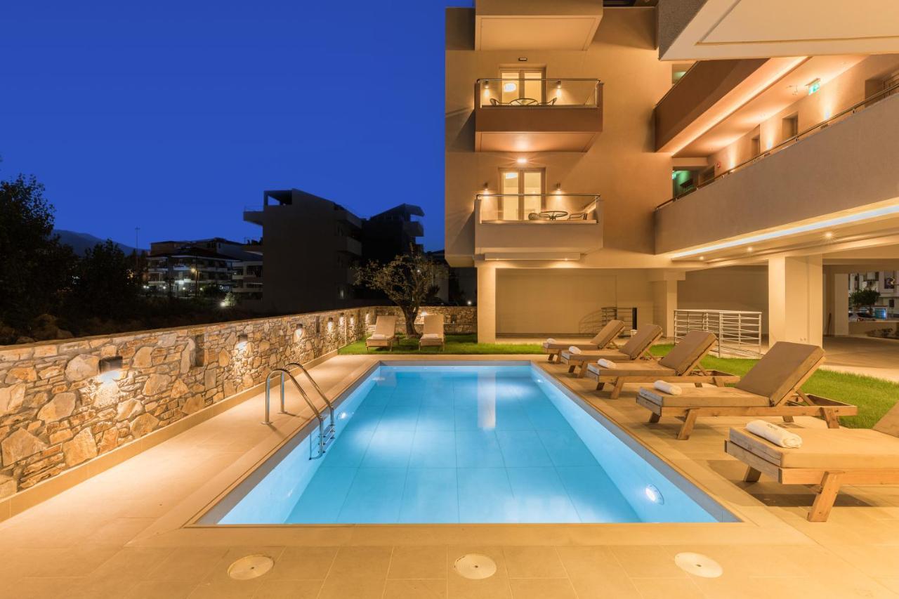 Makris Luxury Rooms Leptokarya  Exteriör bild