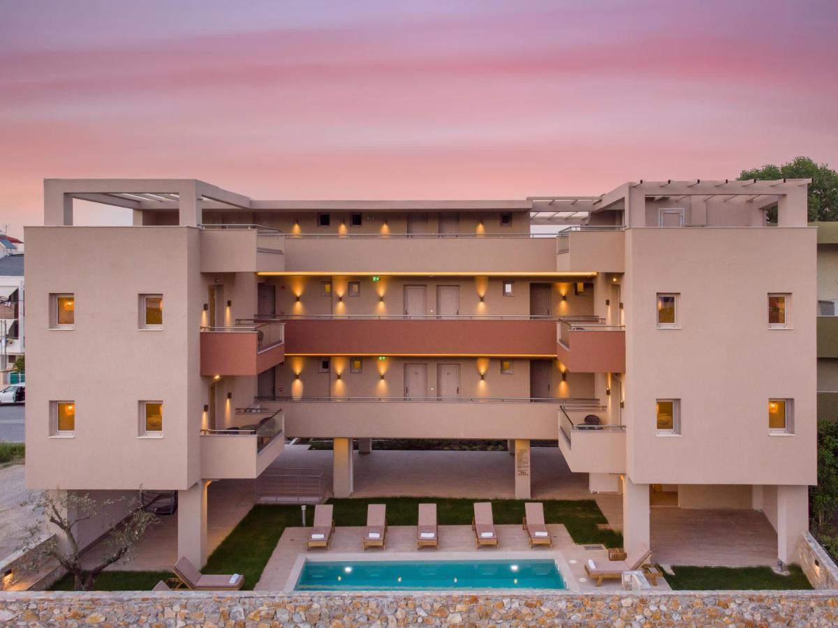 Makris Luxury Rooms Leptokarya  Exteriör bild